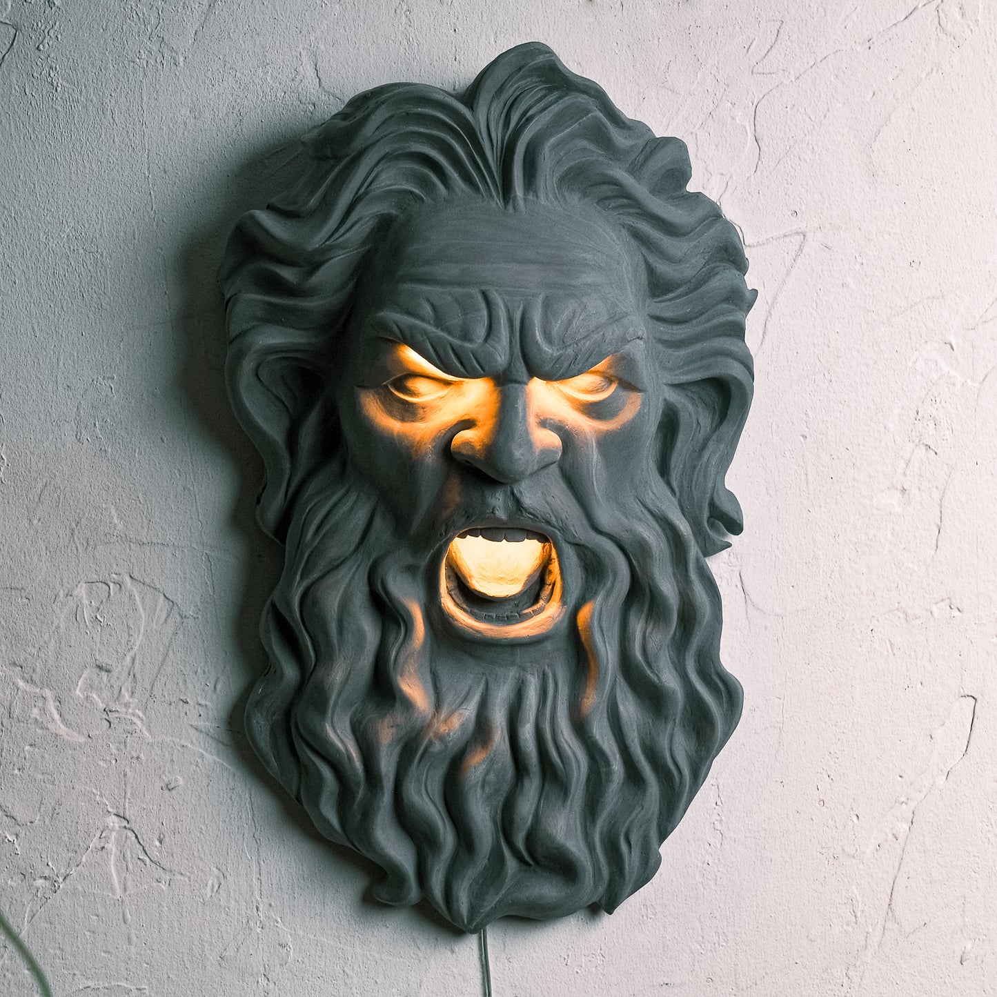 Zeus Siyah II