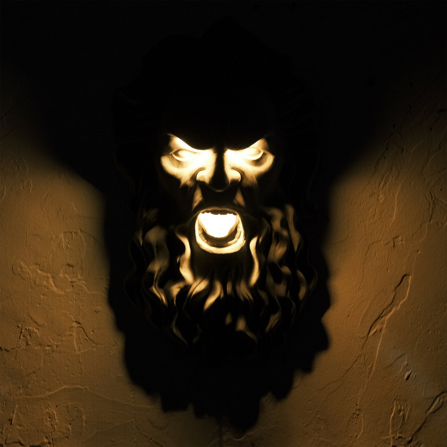 Zeus Siyah II